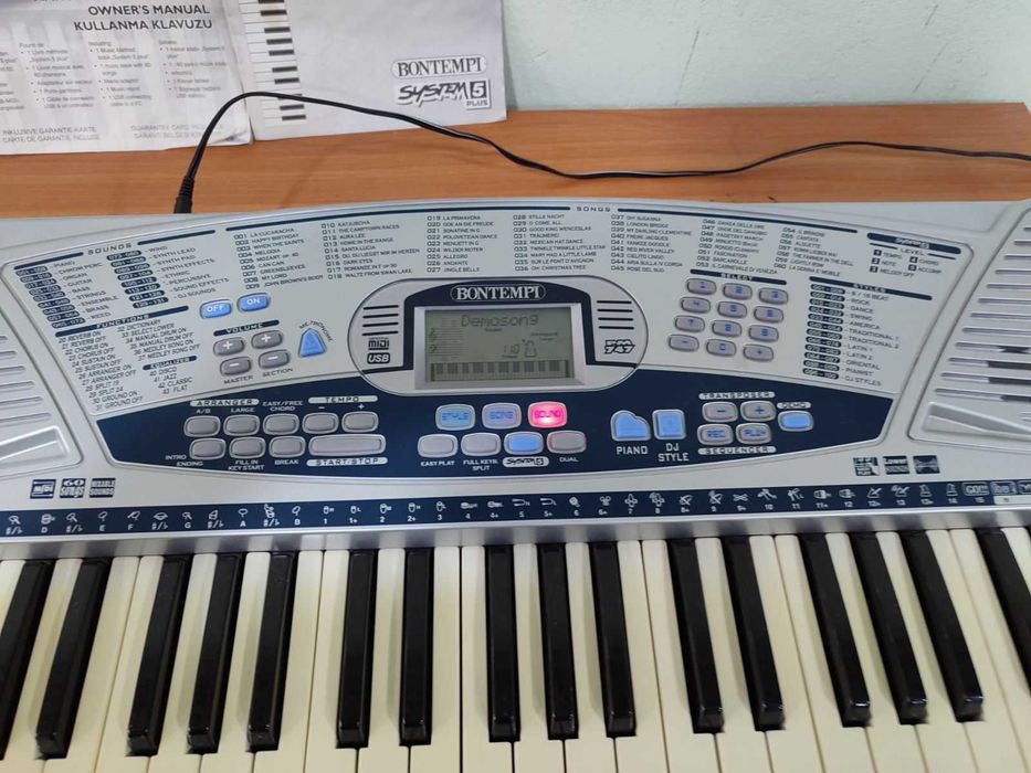 Синтезатор Bontempi PM 747