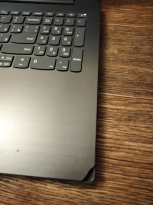 Lenovo ideapad 330