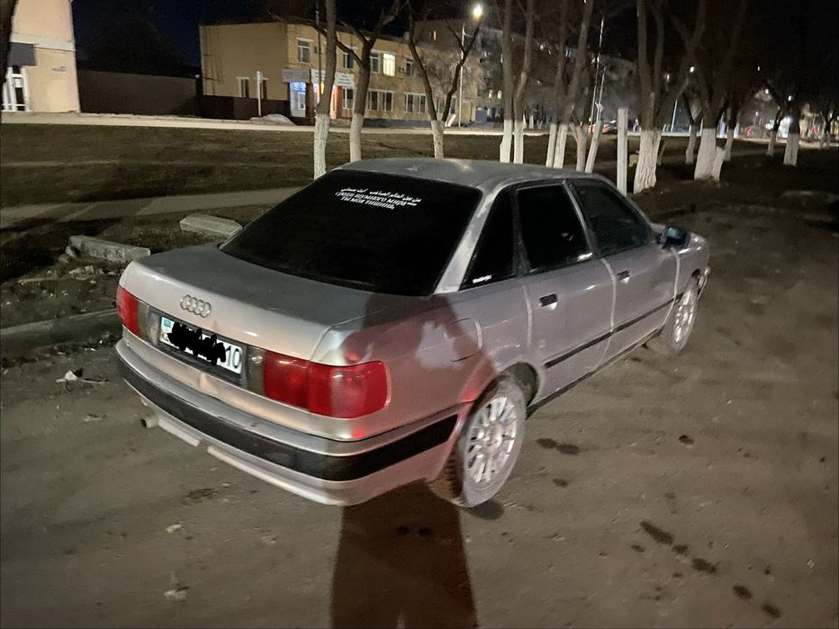 Продам Ауди 80 Б4
