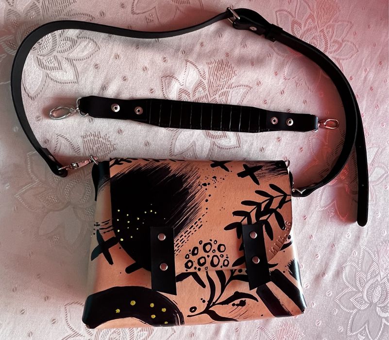 Кожена чанта Crossbody