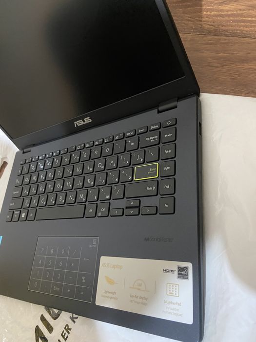 ASUS новый Стильный