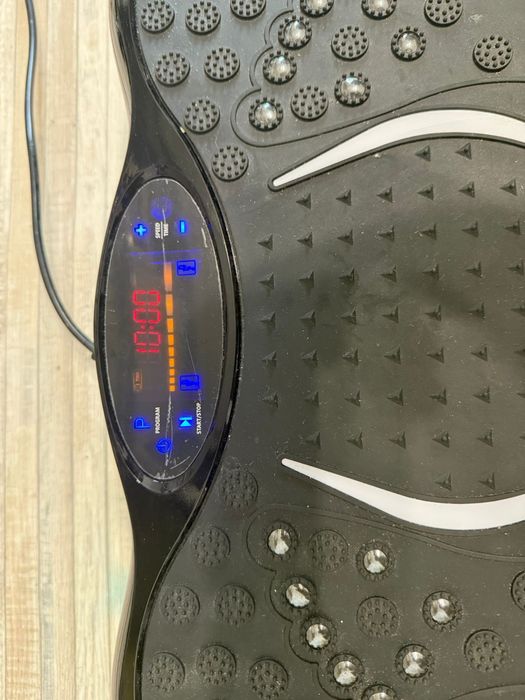 Продам виброплатформу ZANI