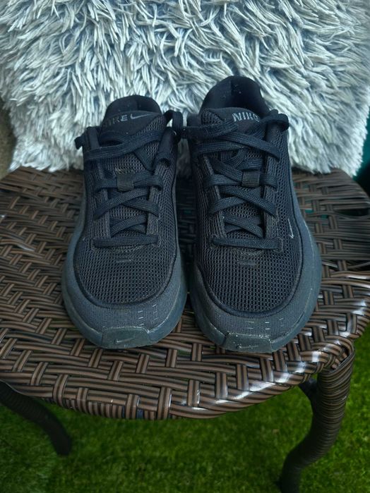 Дамски маратонки Nike