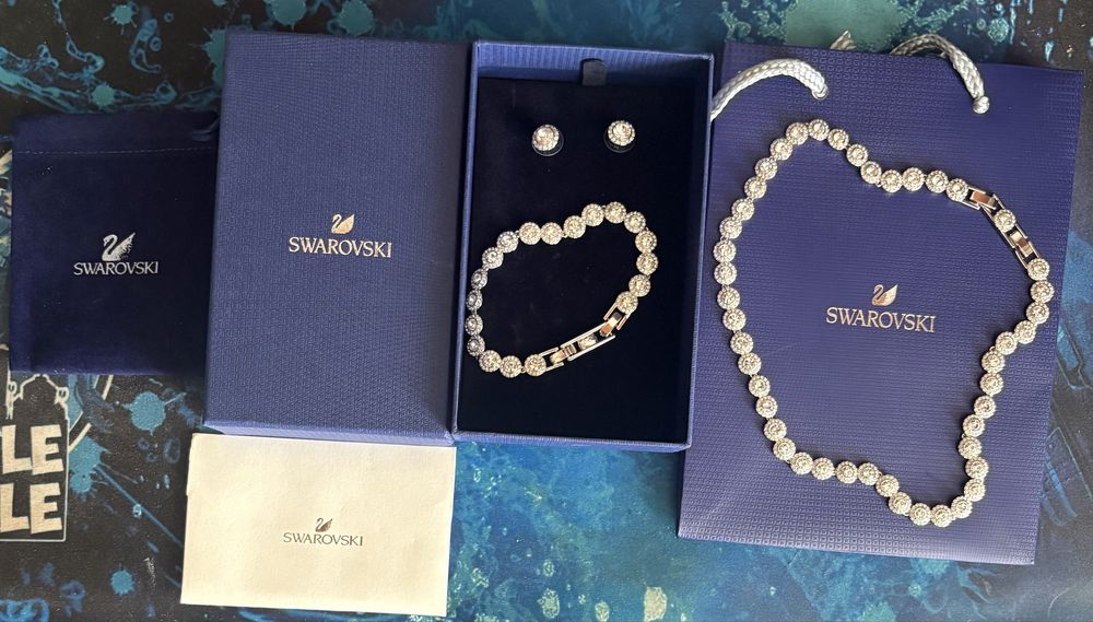 Set Swarovski elegant