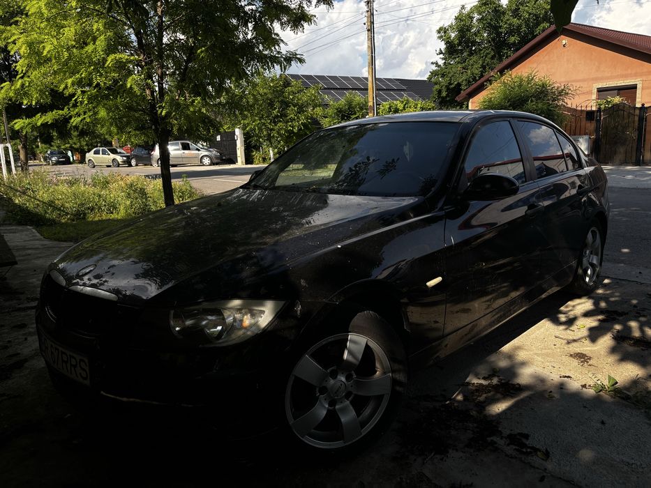 Vând BMW E90 318i