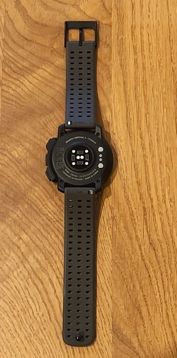 Suunto vertical 2  TITANIUM