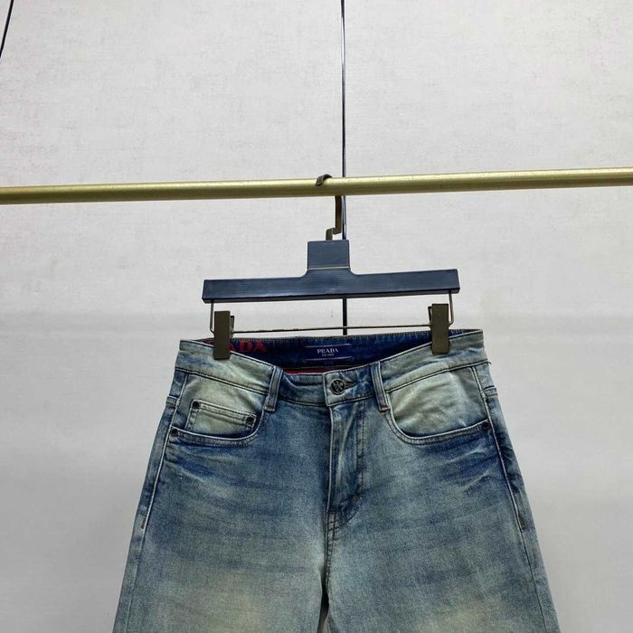 Aduc pe comanda Blugi Prada orice model