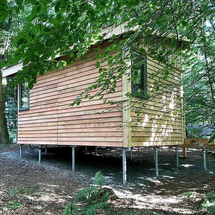 Piloni fundatie , Aframe, tinyhouse, Piloni Grad, container