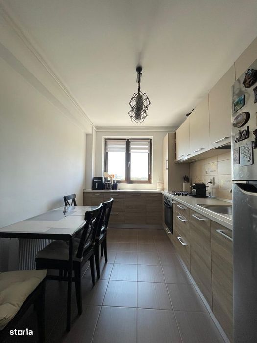 Garsonieră spațioasă de vânzare + loc de parcare | 86.500 €