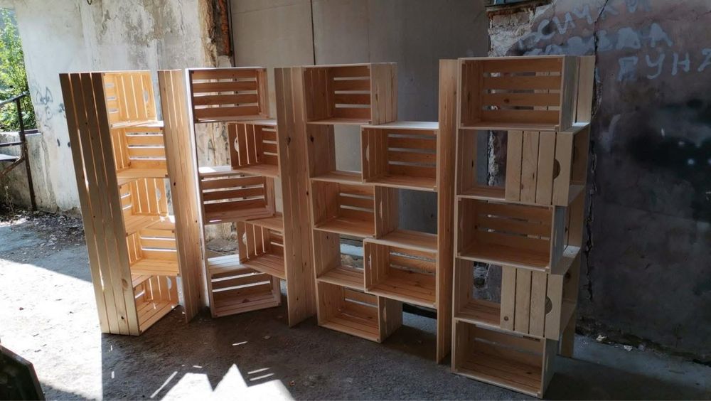 Дървен стелаж разтегателен/ хармоника ръчна изработка