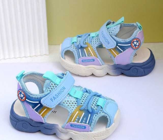 Страхотни детски обувки / сандали Shein