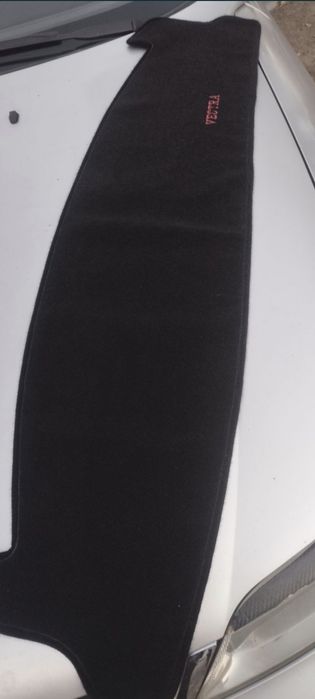 Продам накидку на панель Опель вектра б .