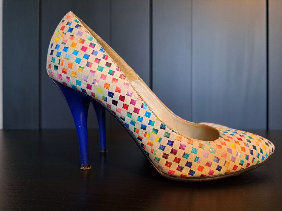 Pantofi stiletto colorați, din piele naturală