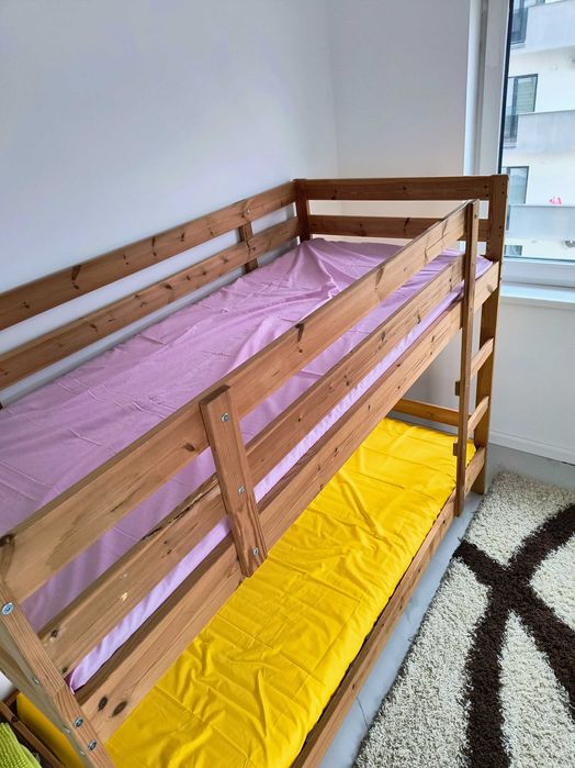 Pat suprapus lemn masiv