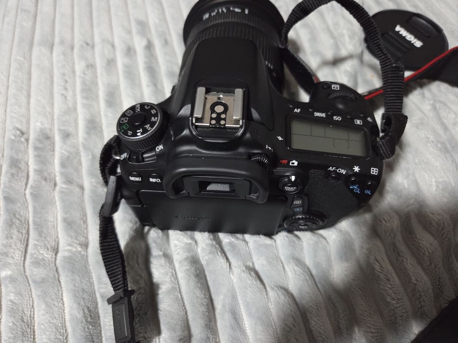 Фотоаппарат Canon