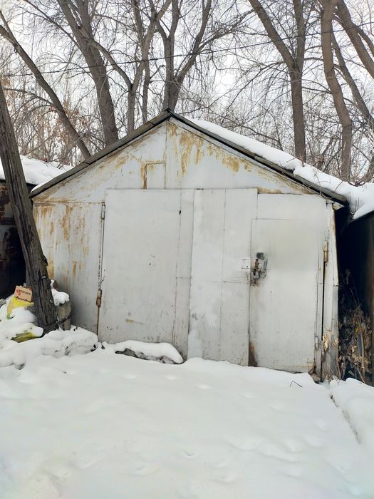 Продам железный гараж