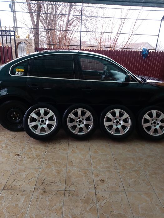 Vând Volkswagen Passat b5. 5