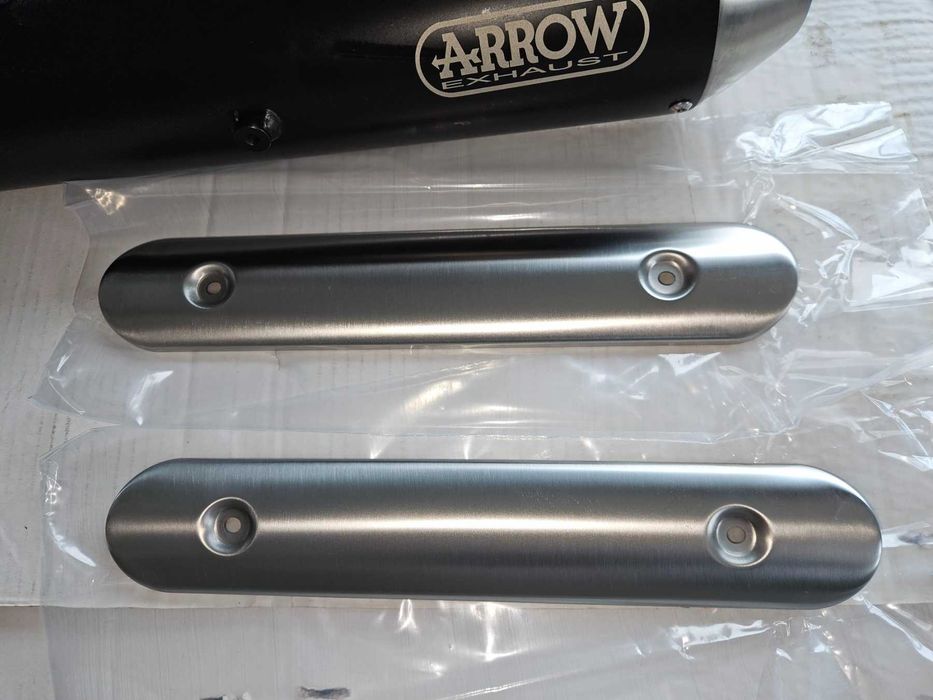 Оригинална генерация Arrow за Kawasaki W800 2020г.