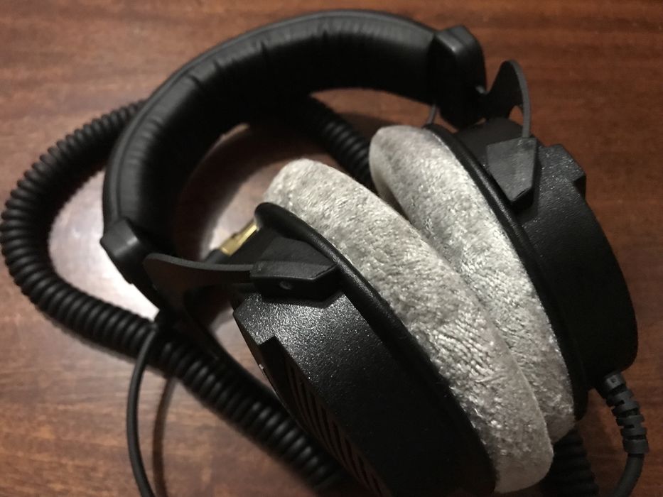 Beyerdynamic DT 990 Pro (250ом)