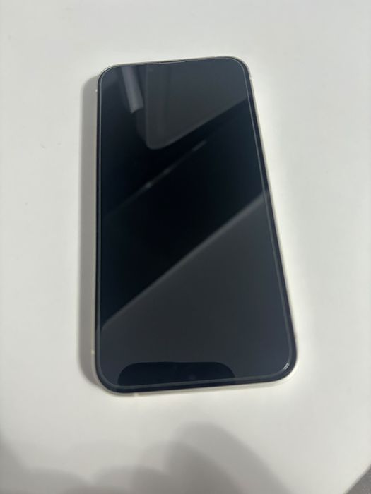 Iphone 13 simplu