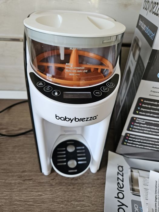 Vând espressor lapte praf baby brezza
