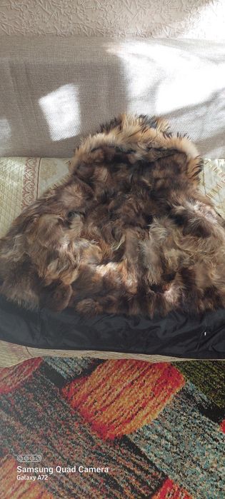 Продам детскую парку (куртку)