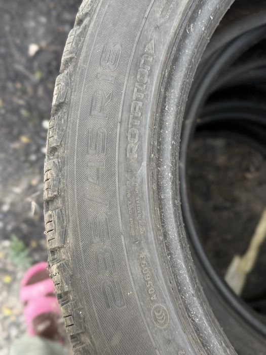 Продам зимние шины на camry 70