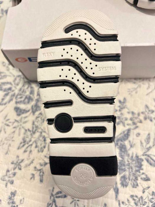 Нови Анатомични сандали тъмно сини Geox 22 номер