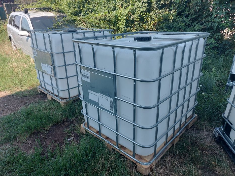 Vând rezervor, butoi, bidon, bazin,adaptor  1000l /700l alimentar