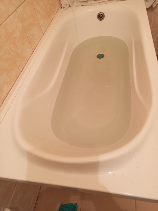 Ванная акрил пластик.