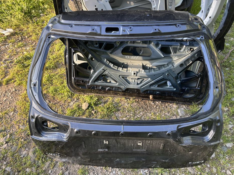 Капак/Багажник/Задна врата Toyota Yaris Cross