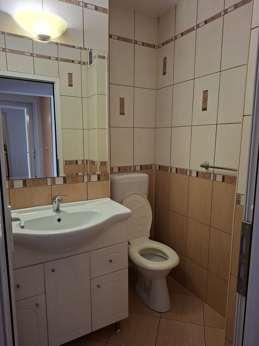 Chirie apartament 3 camere Dorbob