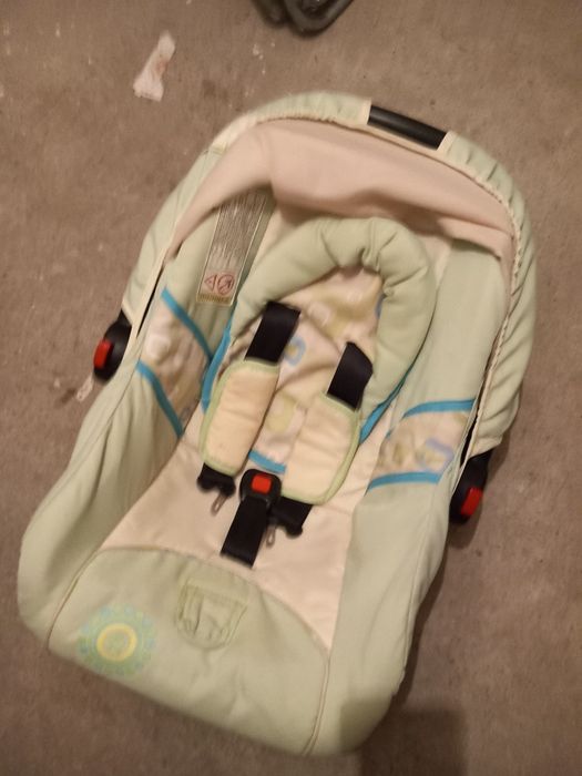 Бебешка кошница, столче