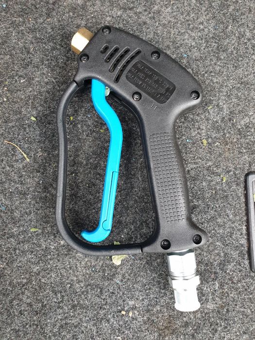 Pistol presiune perdant spalatorie auto