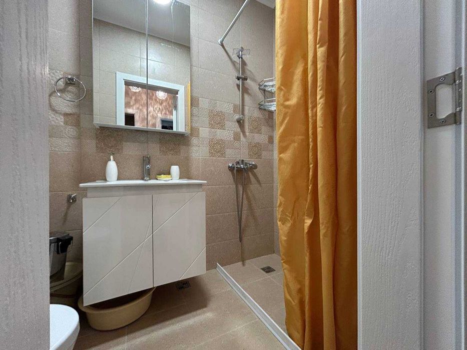 Дава се под наем Двустаен апартамент в Бургас, Сарафово - 70 кв.м за 450 € - Снимка #9