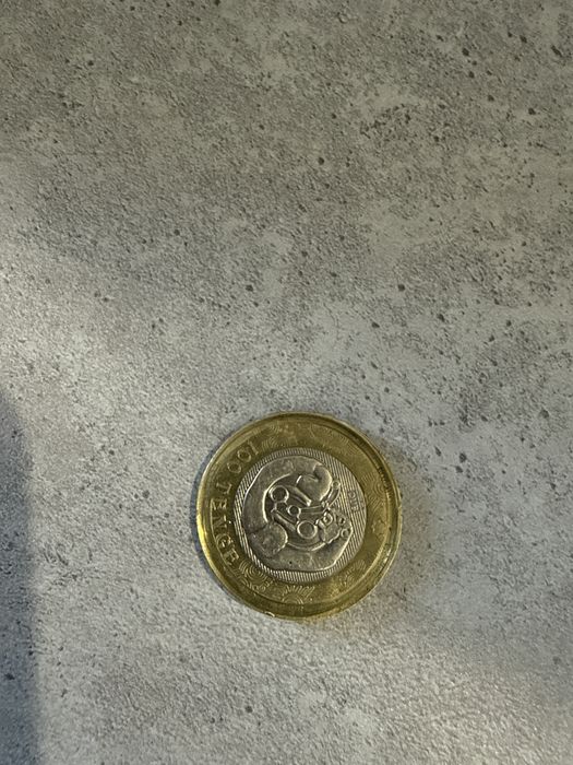 Продам коллекционную монету 100 тенге. Сакский стиль Барс