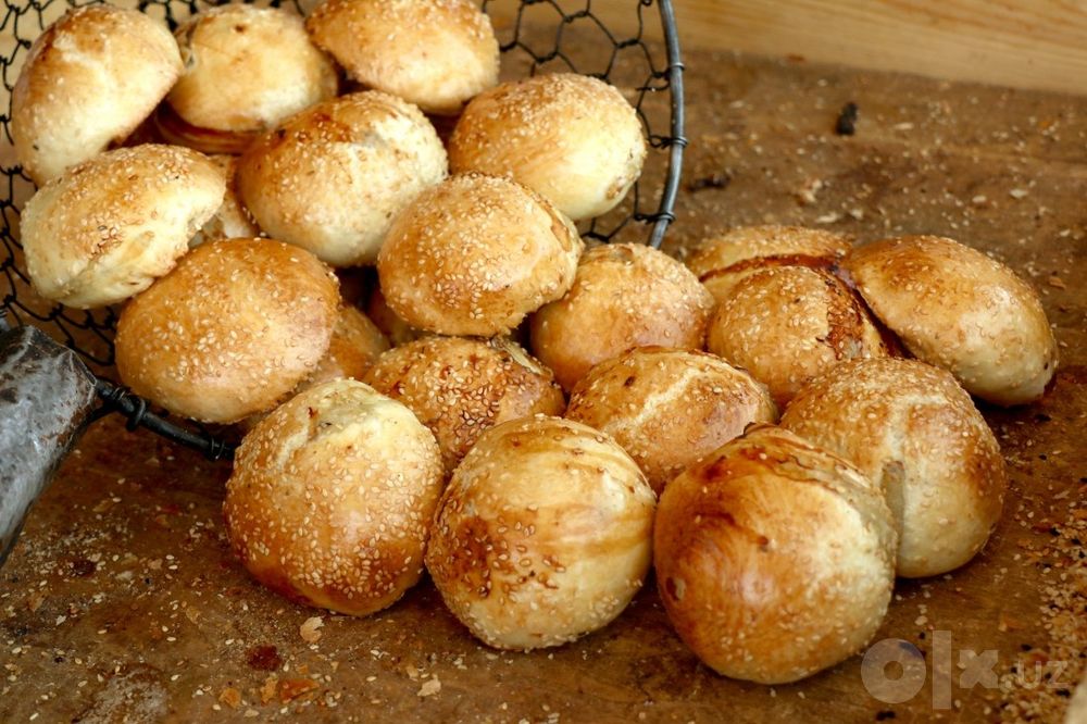 Somsa sotuvchisi kerak(sotuv joyi bozorlar va odamlar gavjum joylar)