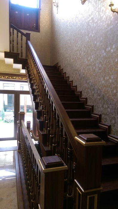 Реставрация и изготовление мебели.