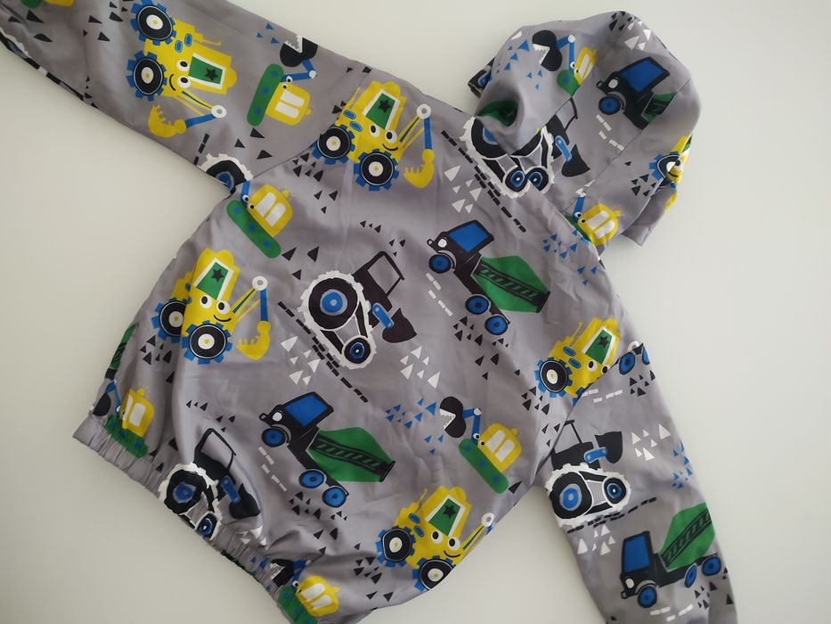 Детско яке с качулка