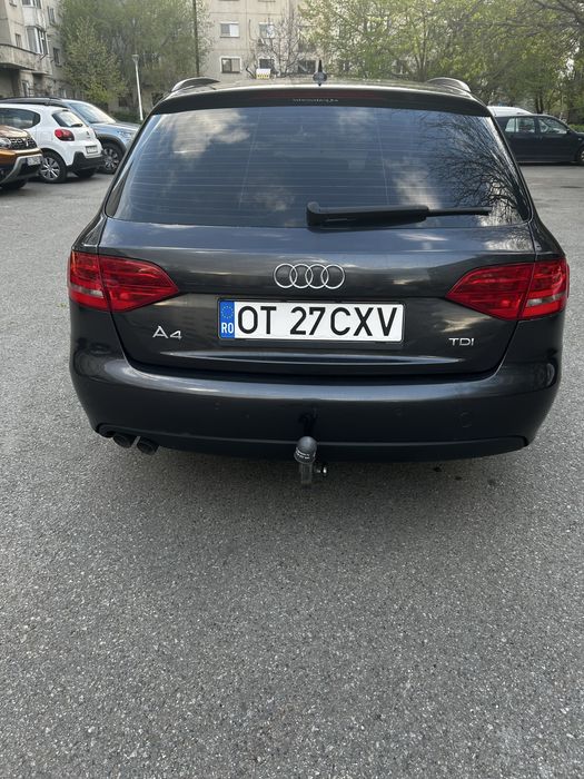 Audi A4 B8  2.0 TDI