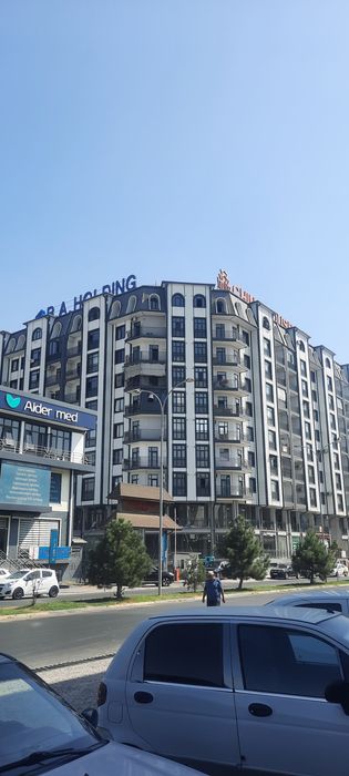 2х комнатная квартира 65кв Сергели