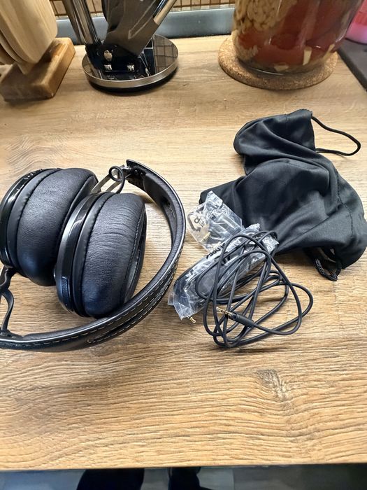 Casti Sennheiser Momentum 2 bluetooth