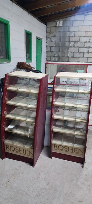 Продам б/у торговые полки для магазина.