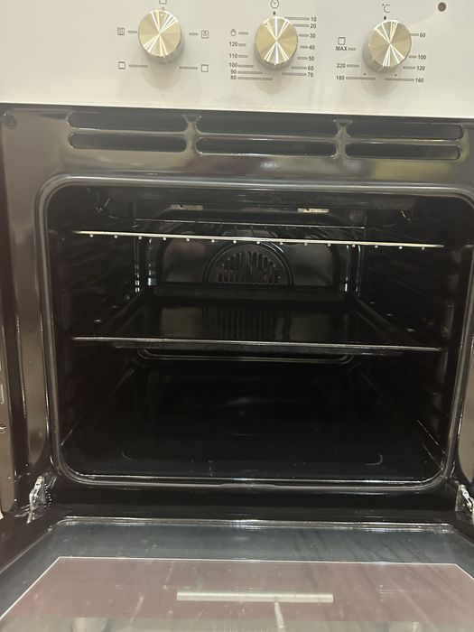 встраиваемая духовка