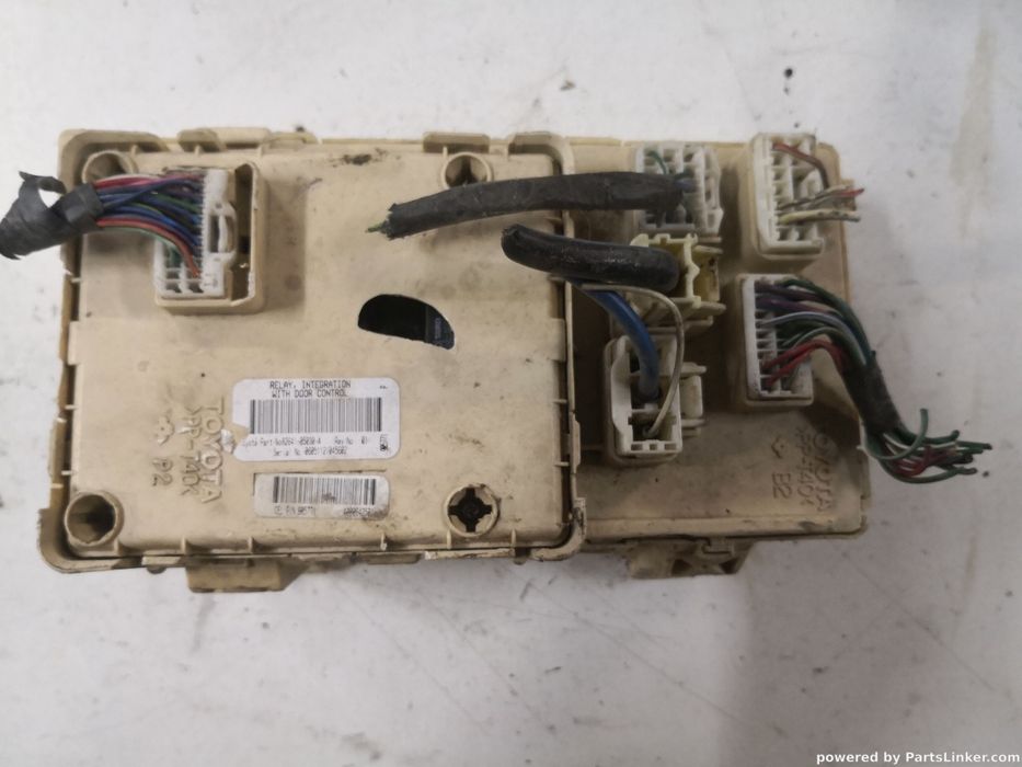Panou Sigurante Toyota Avensis Estate (_T27_) [ 2009 - > ] Oem 8264105