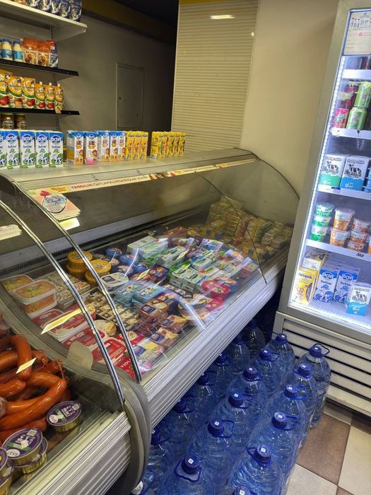 Xaladilnik sotiladi 4 ta bor xammasi 1000$ bo'lishi ishlab turibdi