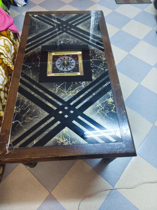 Холна маса, много стабилна