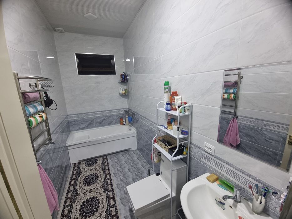 Ховли сотилади Кибре байиткургонда