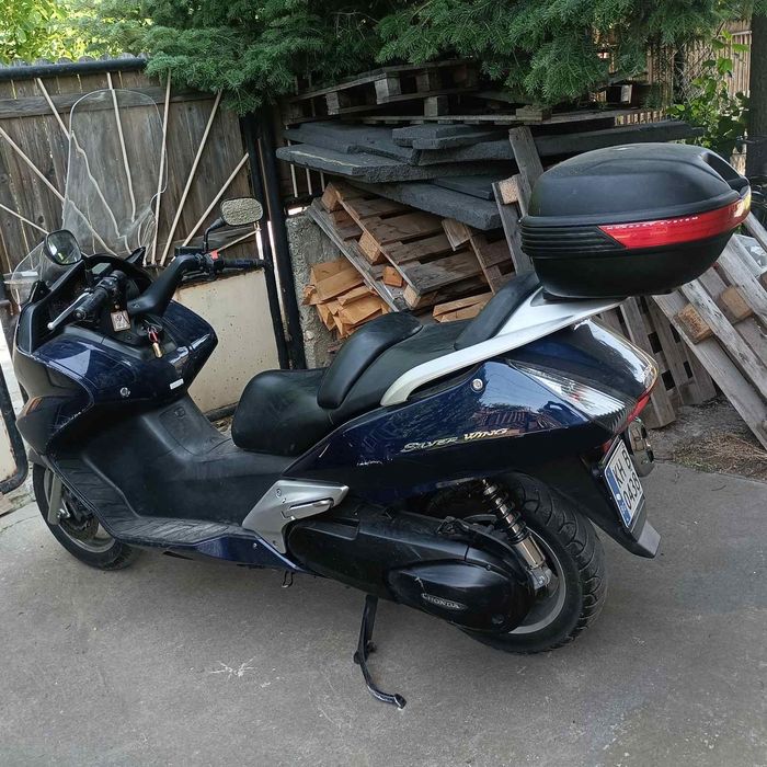 Скутер Honda Silver Wing 600 2003