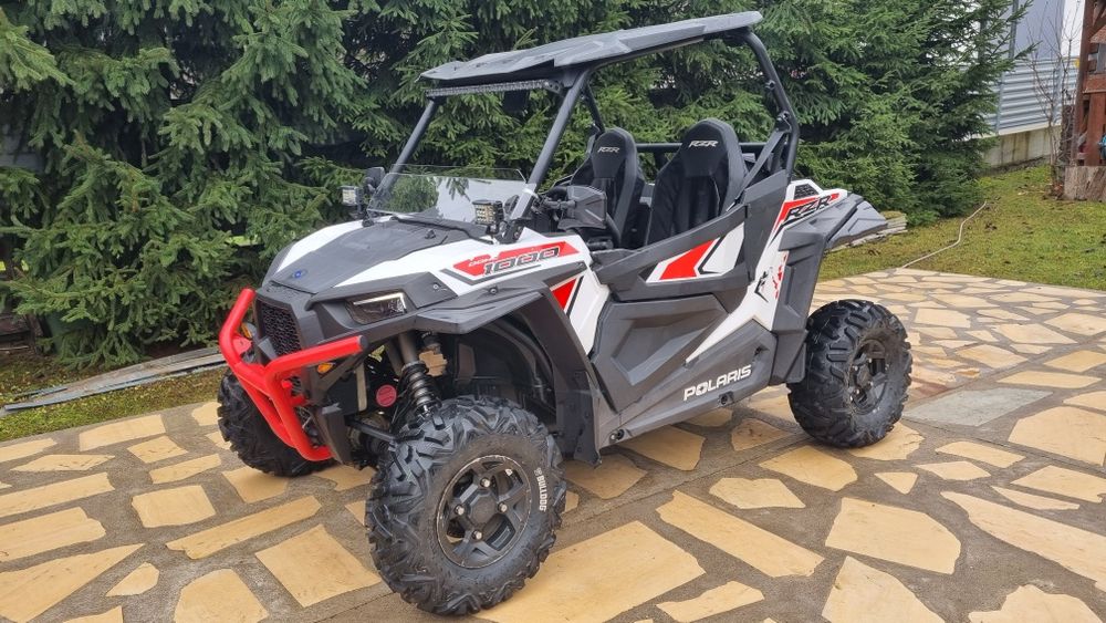 Polaris rzr 1000s